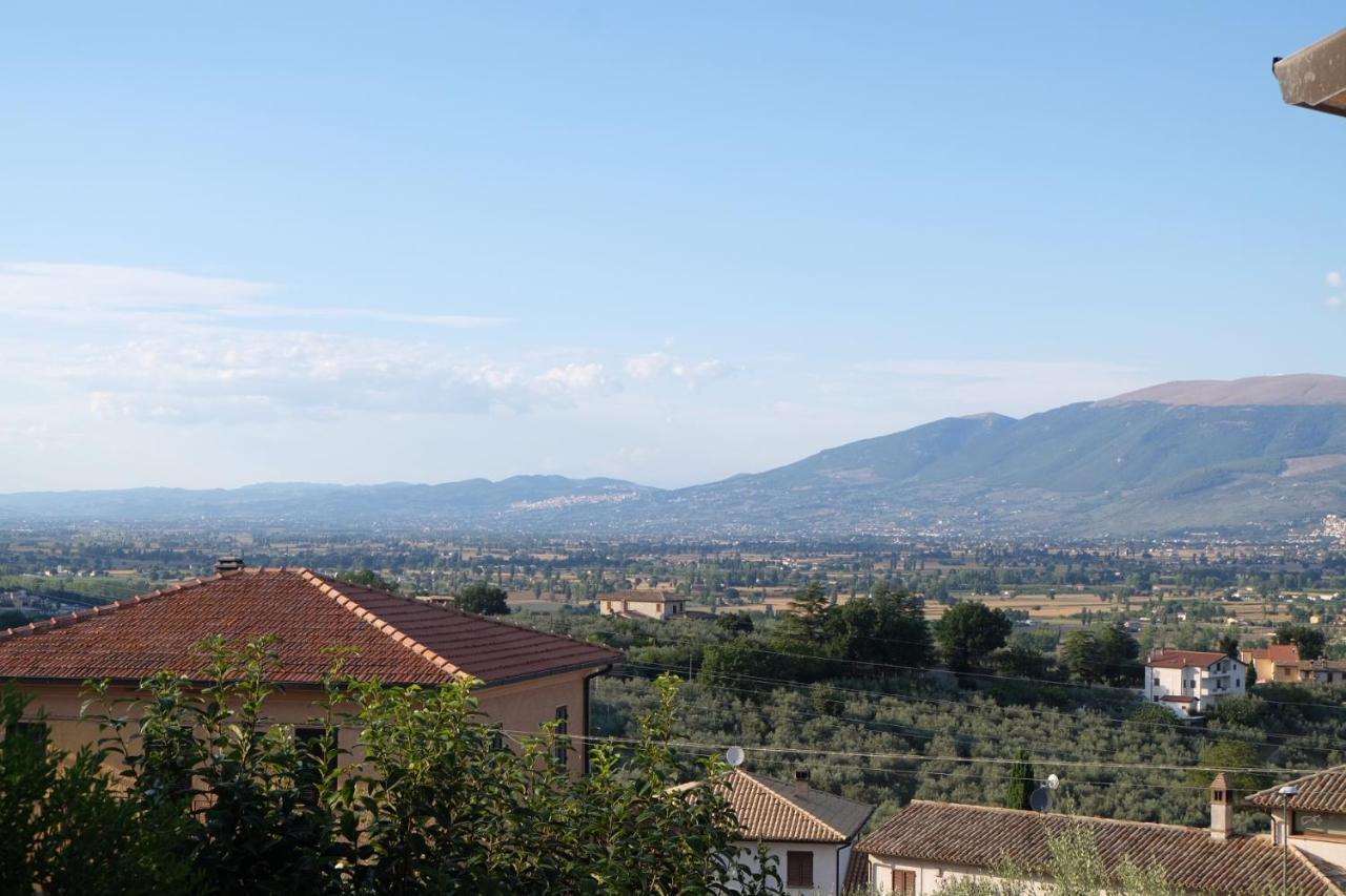 Villa Eden Montefalco Bagian luar foto